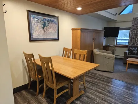 90 Loon Mountain Road Lincoln NH 03251