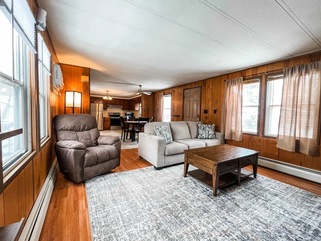 908 Camelot Drive Exeter NH 03833