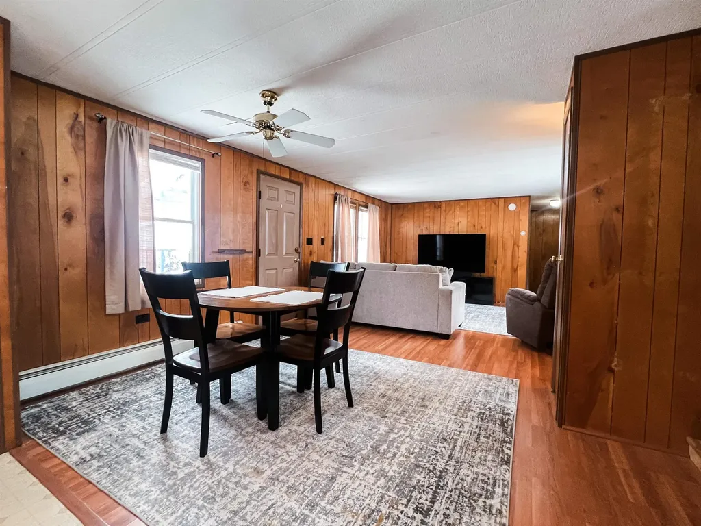 908 Camelot Drive Exeter NH 03833