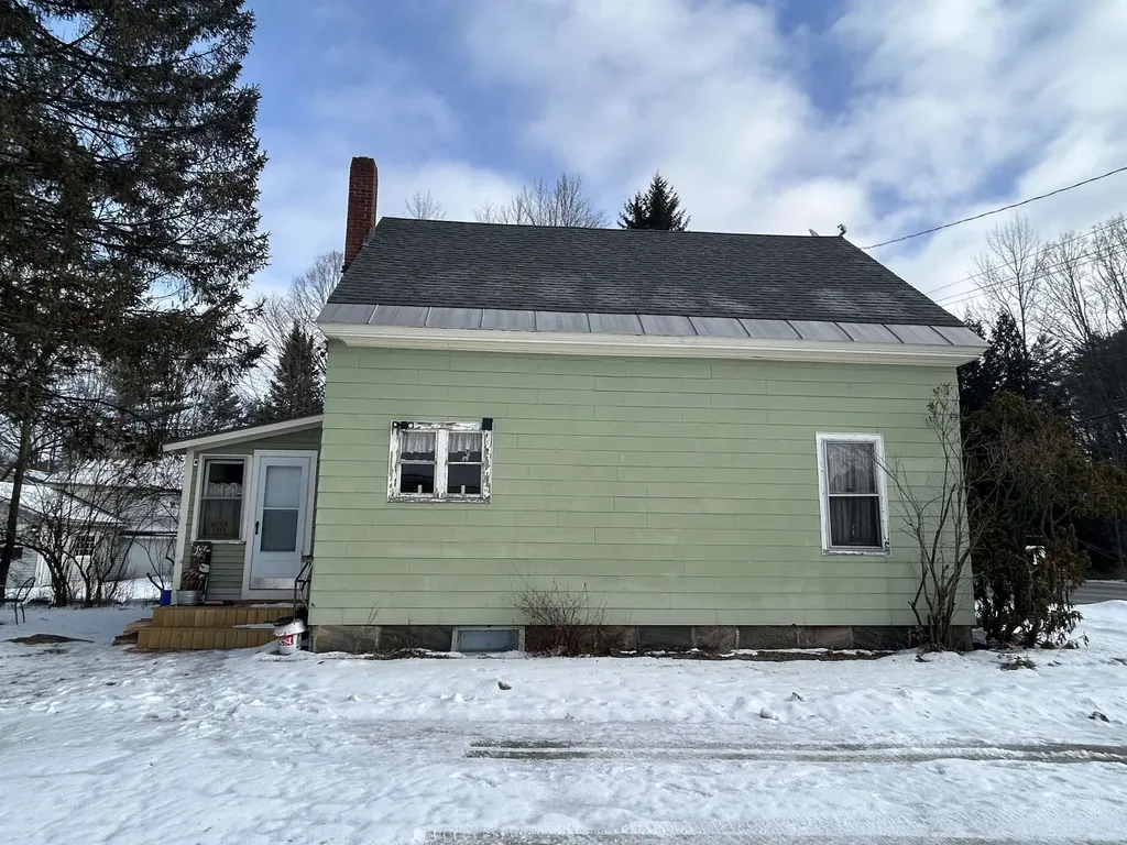 2319 Main Street Cavendish VT 05142