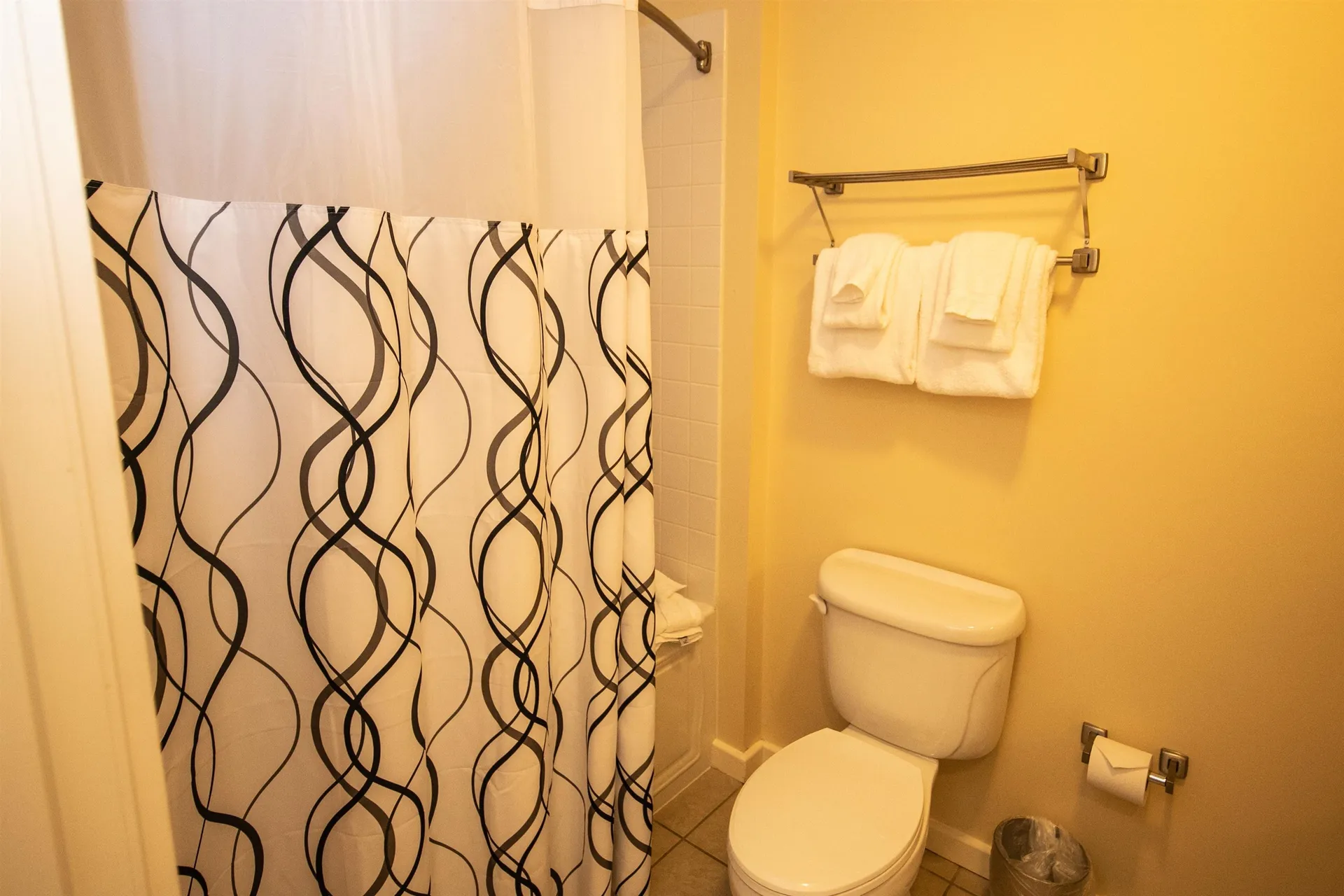 382/384 Qtr. I V Jackson Gore Inn Ludlow VT 05149