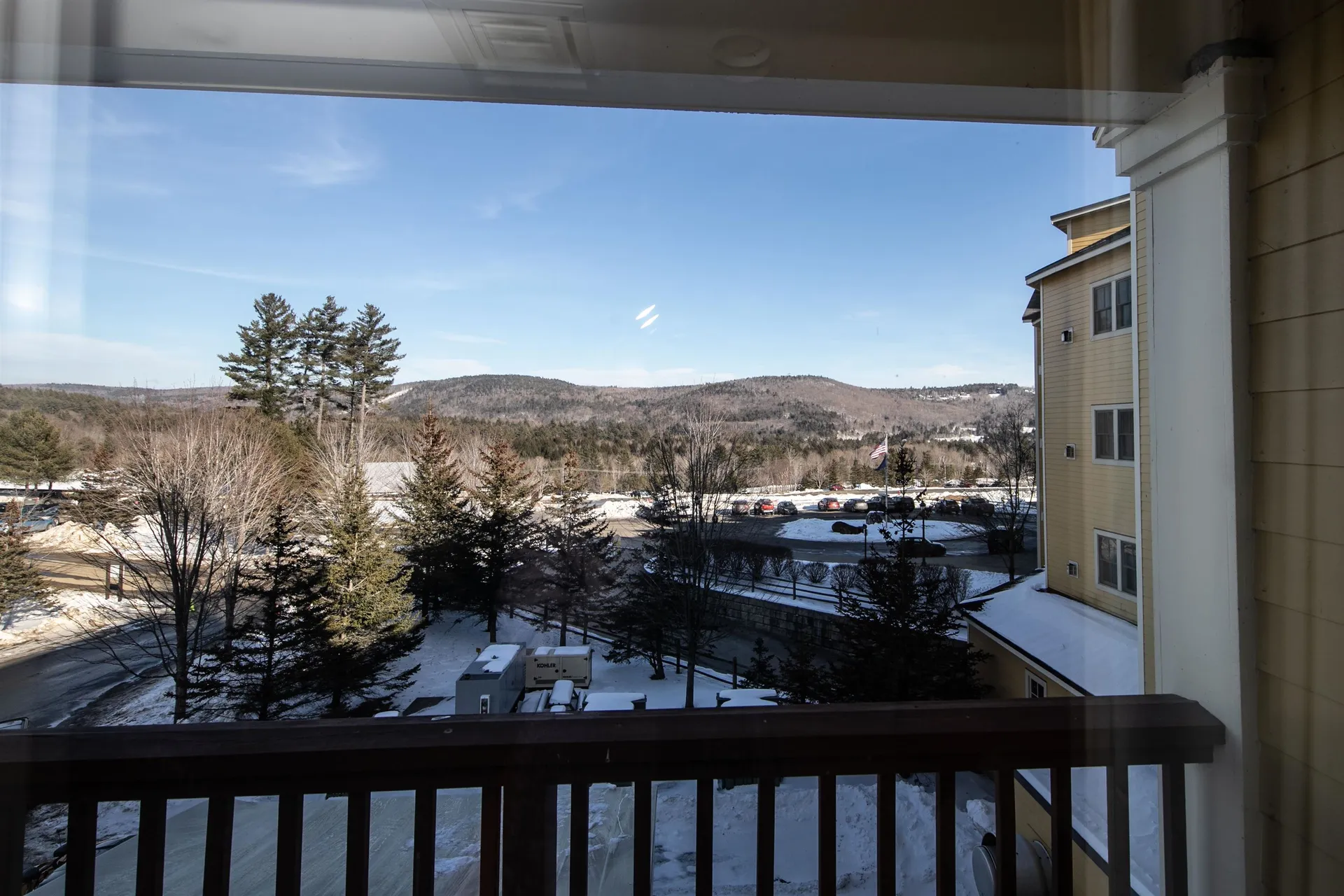 382/384 Qtr. I V Jackson Gore Inn Ludlow VT 05149