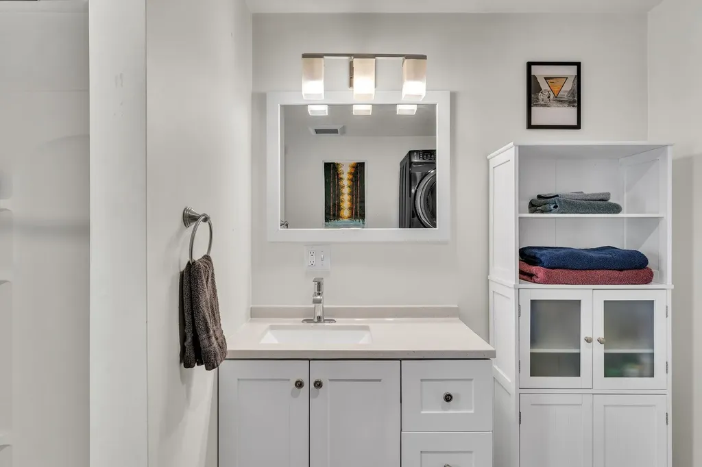 14 Stone Street Morristown VT 05661