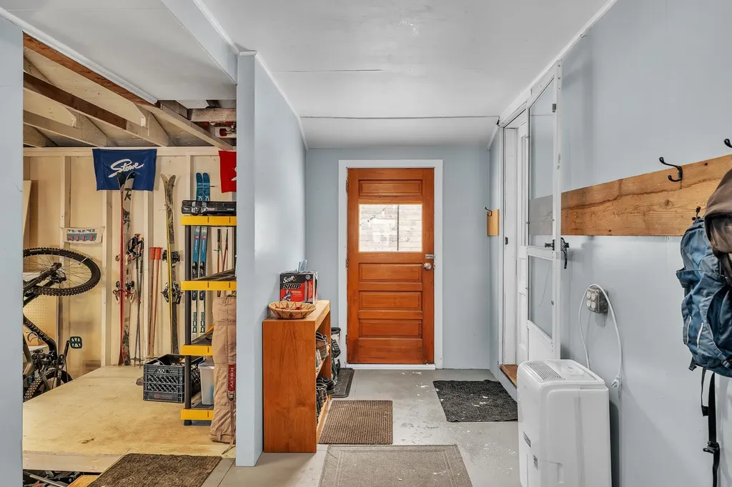 14 Stone Street Morristown VT 05661