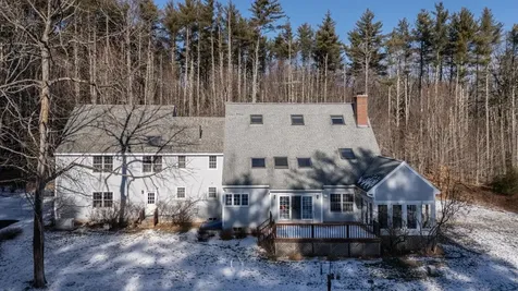 119 North Road Deerfield NH 03037