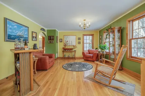 119 North Road Deerfield NH 03037