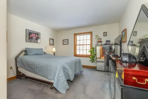 119 North Road Deerfield NH 03037
