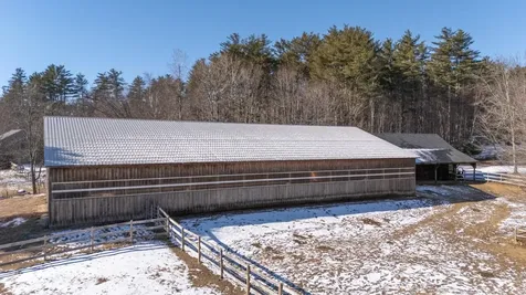 119 North Road Deerfield NH 03037