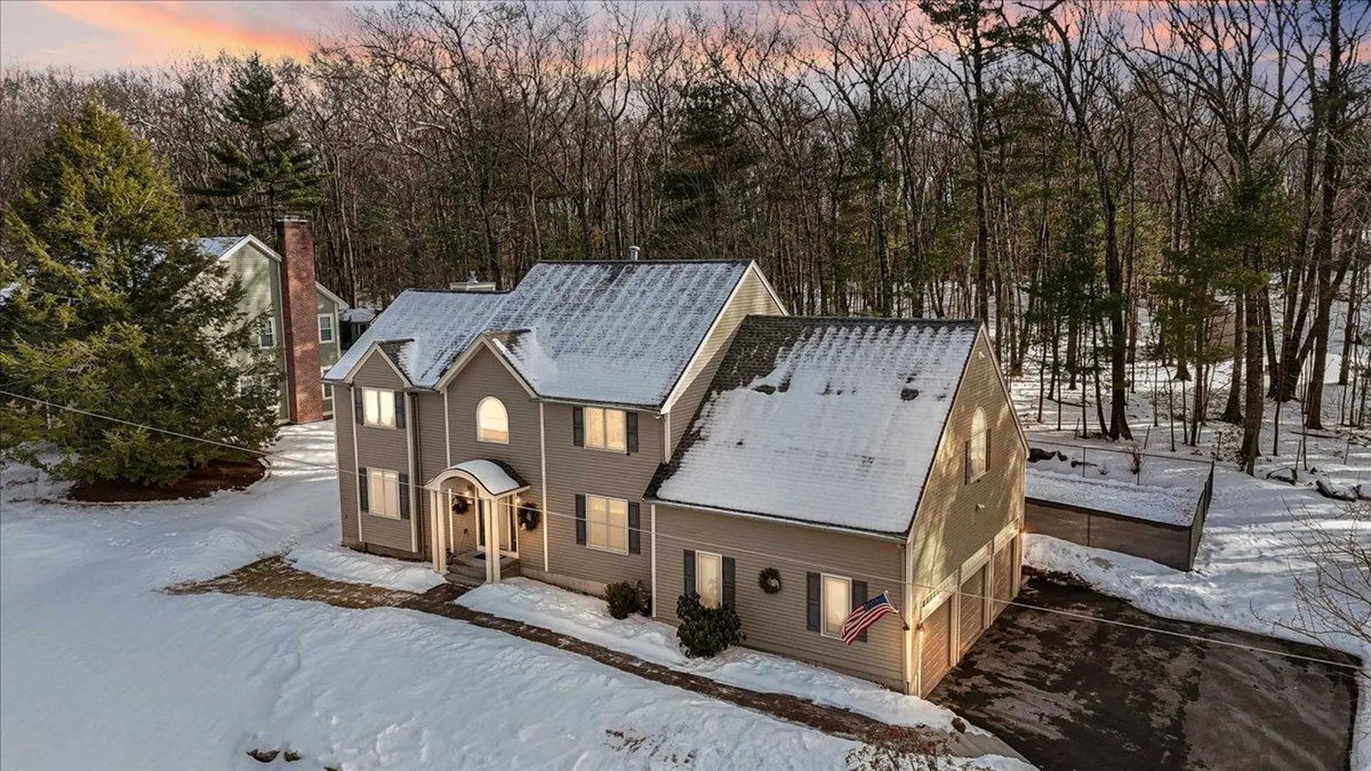 15 Cameron Drive Nashua NH 03062