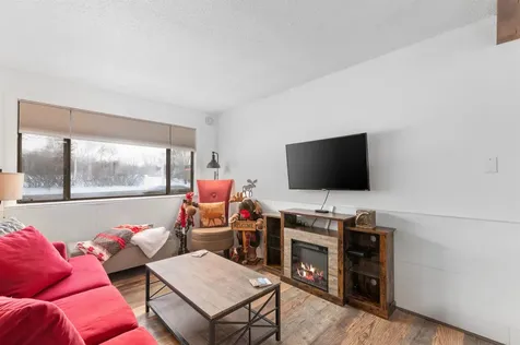 46 Linderhof Golf Course Road Bartlett NH 03838