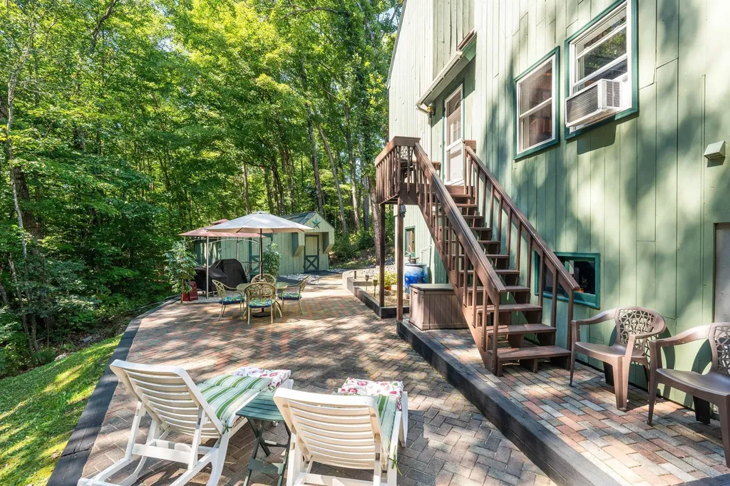 126 Route 103 West Sutton NH 03273