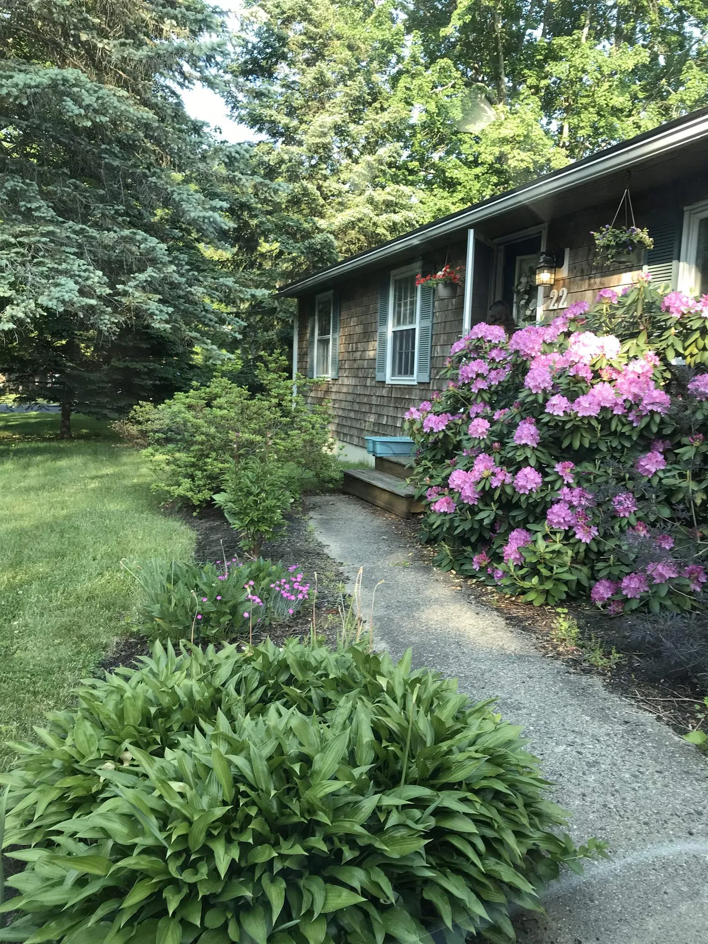 22 Hobbs Road North Hampton NH 03862