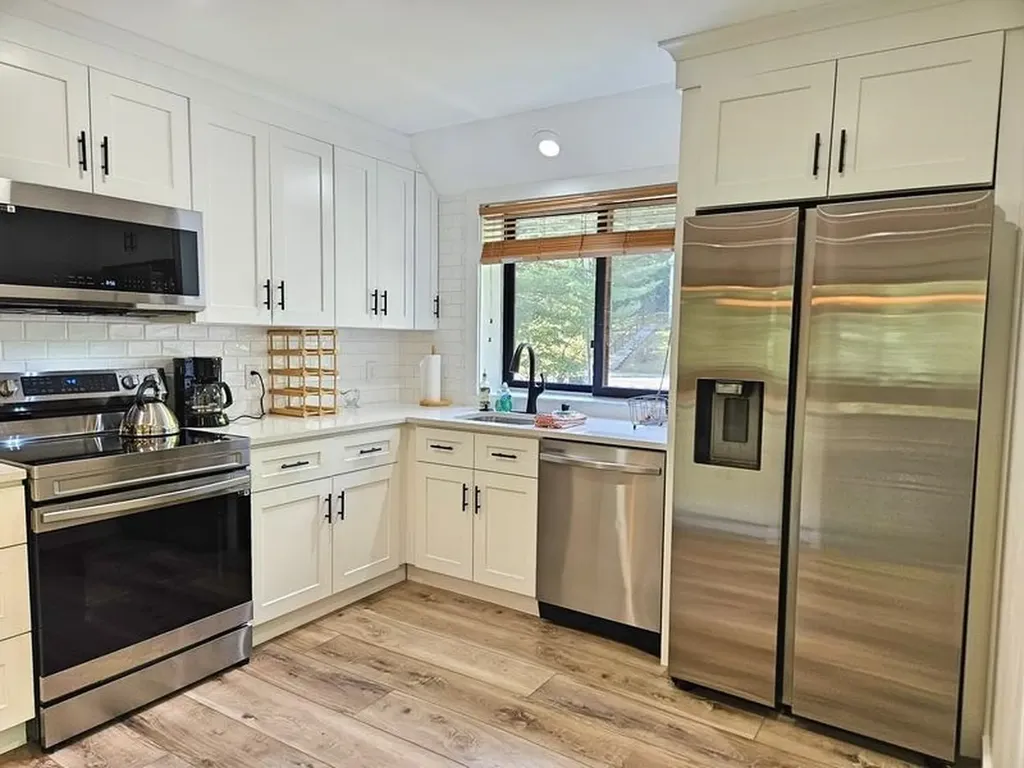 106 Easterly Road Lincoln NH 03251