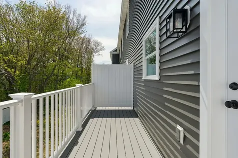 31 Juniper Lane Portsmouth NH 03801