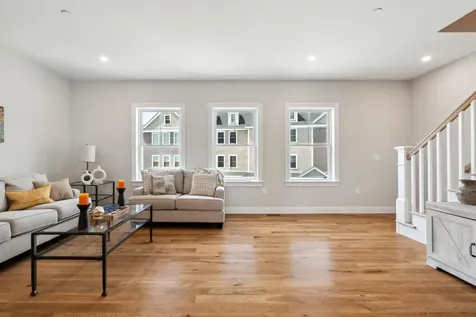 31 Juniper Lane Portsmouth NH 03801