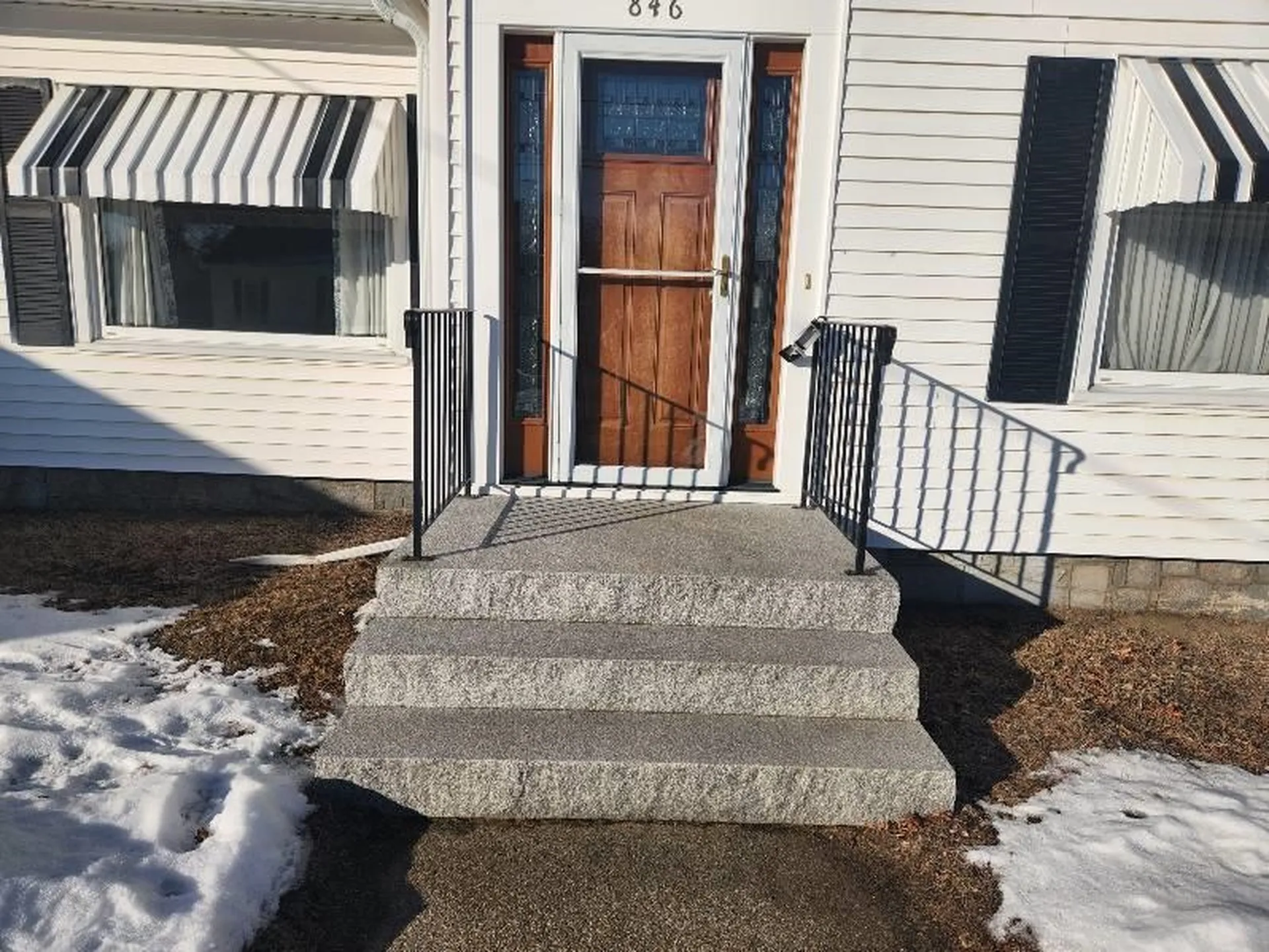 846 Howe Street Manchester NH 03103