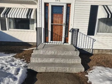 846 Howe Street Manchester NH 03103