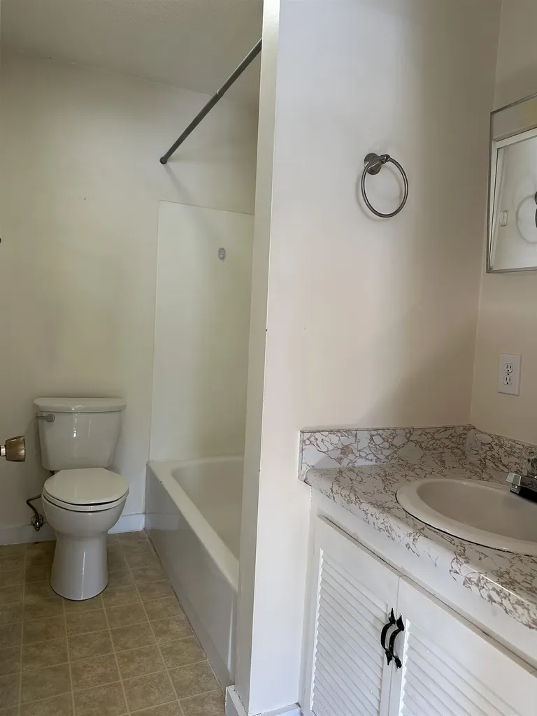 72 G South Street Essex Junction VT 05452