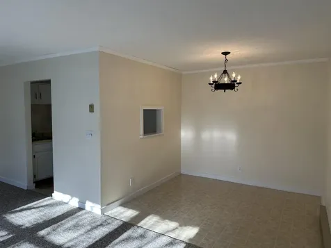 72 G South Street Essex Junction VT 05452