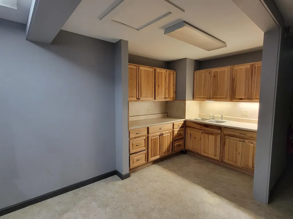 1 Pleasant Street Claremont NH 03743