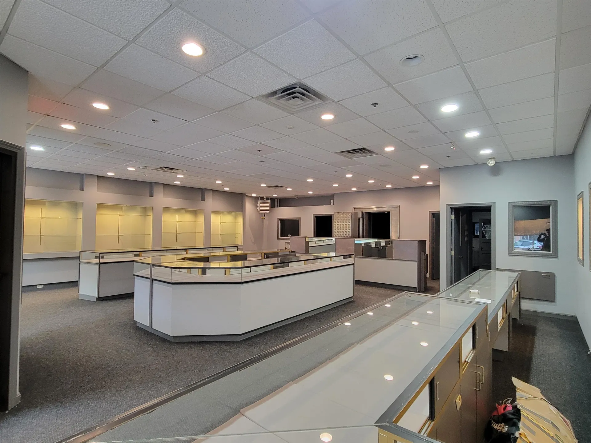 1 Pleasant Street Claremont NH 03743