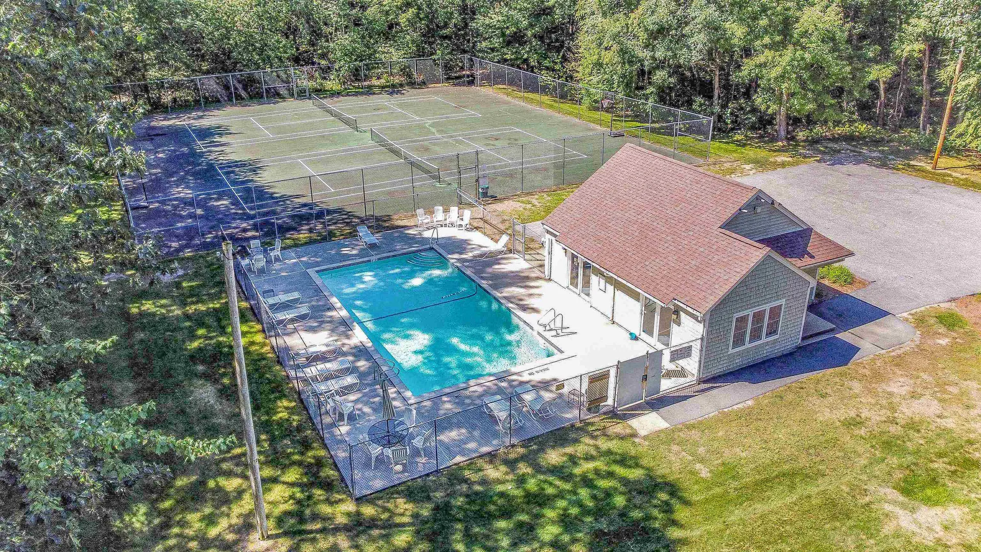 21 Chestnut Circle Merrimack NH 03054