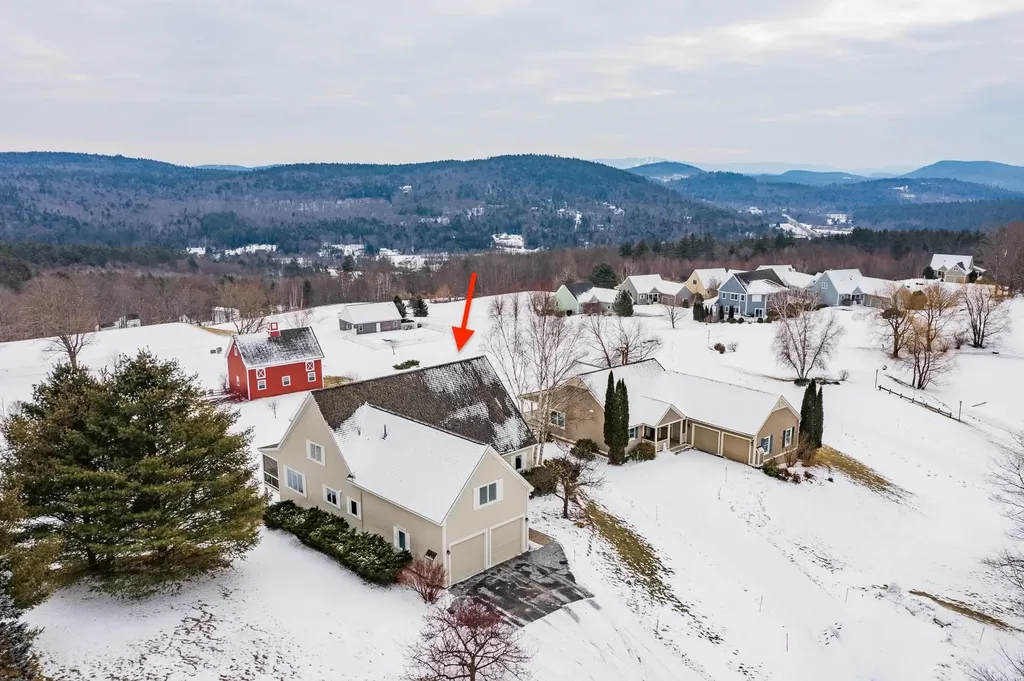 21 Corbin Court Grantham NH 03753