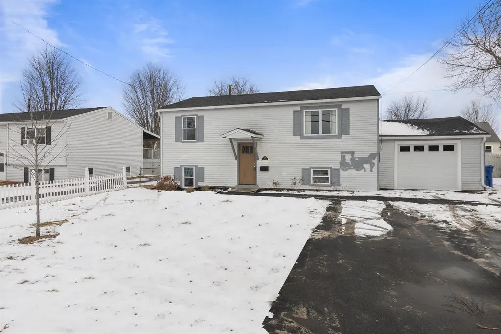 1616 North Avenue Burlington VT 05408
