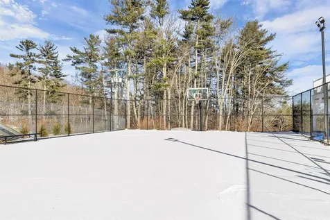 375 Endicott N Street Laconia NH 03246