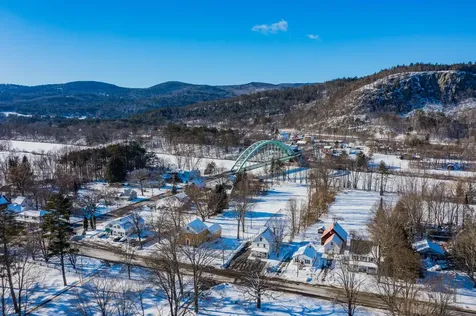 593 Nh Route 10 Orford NH 03777