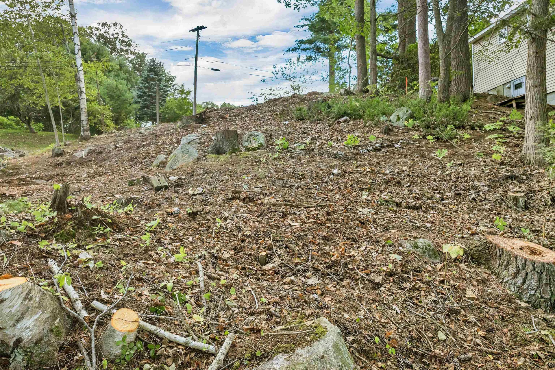 9 Valcat Lane Atkinson NH 03811