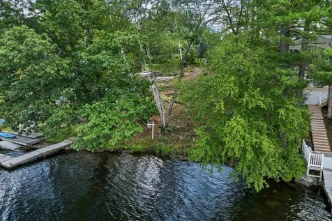 9 Valcat Lane Atkinson NH 03811