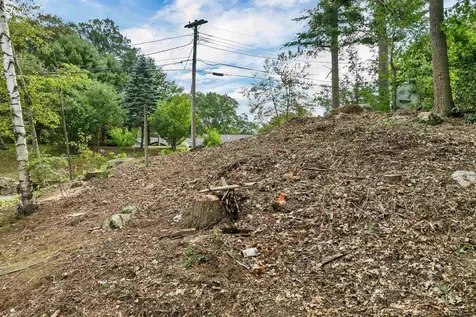 9 Valcat Lane Atkinson NH 03811