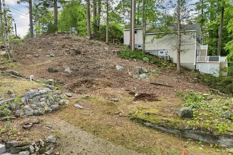 9 Valcat Lane Atkinson NH 03811