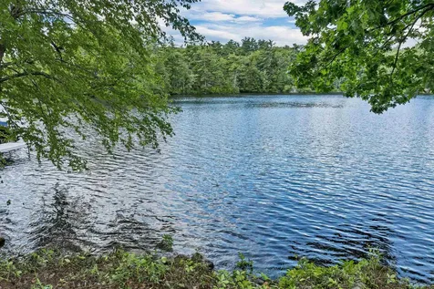 9 Valcat Lane Atkinson NH 03811