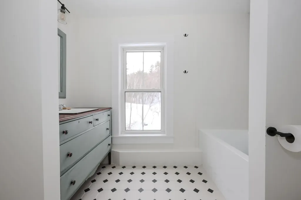 19 Dunlap Road Salisbury NH 03268