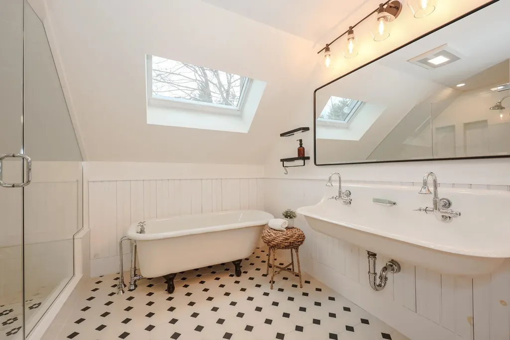 19 Dunlap Road Salisbury NH 03268