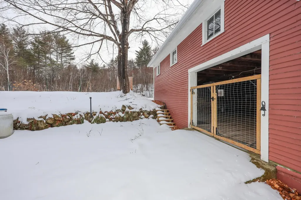 19 Dunlap Road Salisbury NH 03268