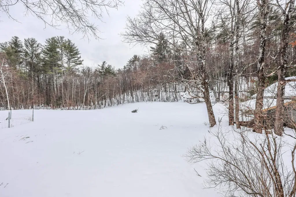 19 Dunlap Road Salisbury NH 03268