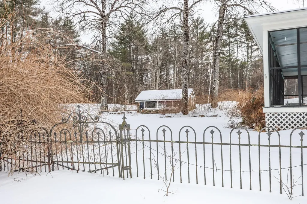 19 Dunlap Road Salisbury NH 03268