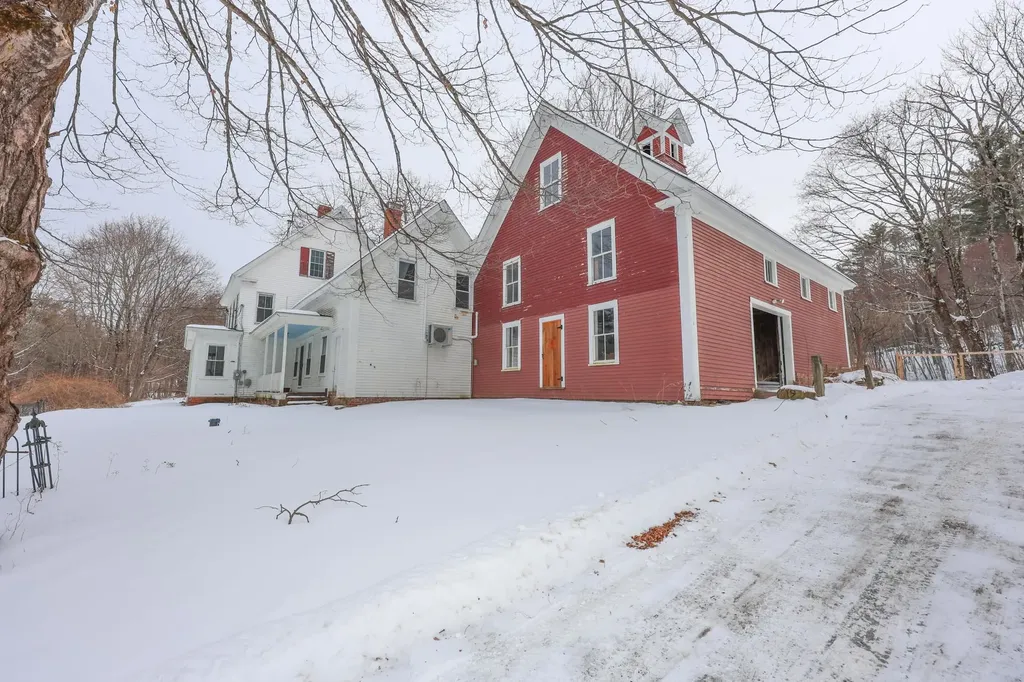 19 Dunlap Road Salisbury NH 03268