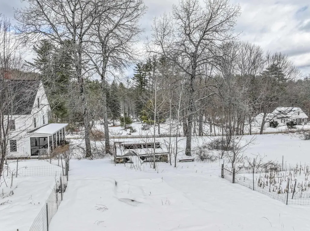 19 Dunlap Road Salisbury NH 03268