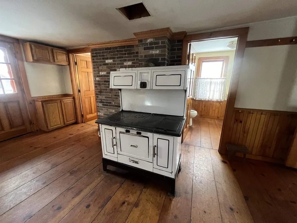 725 Vt Route 15 Underhill VT 05489