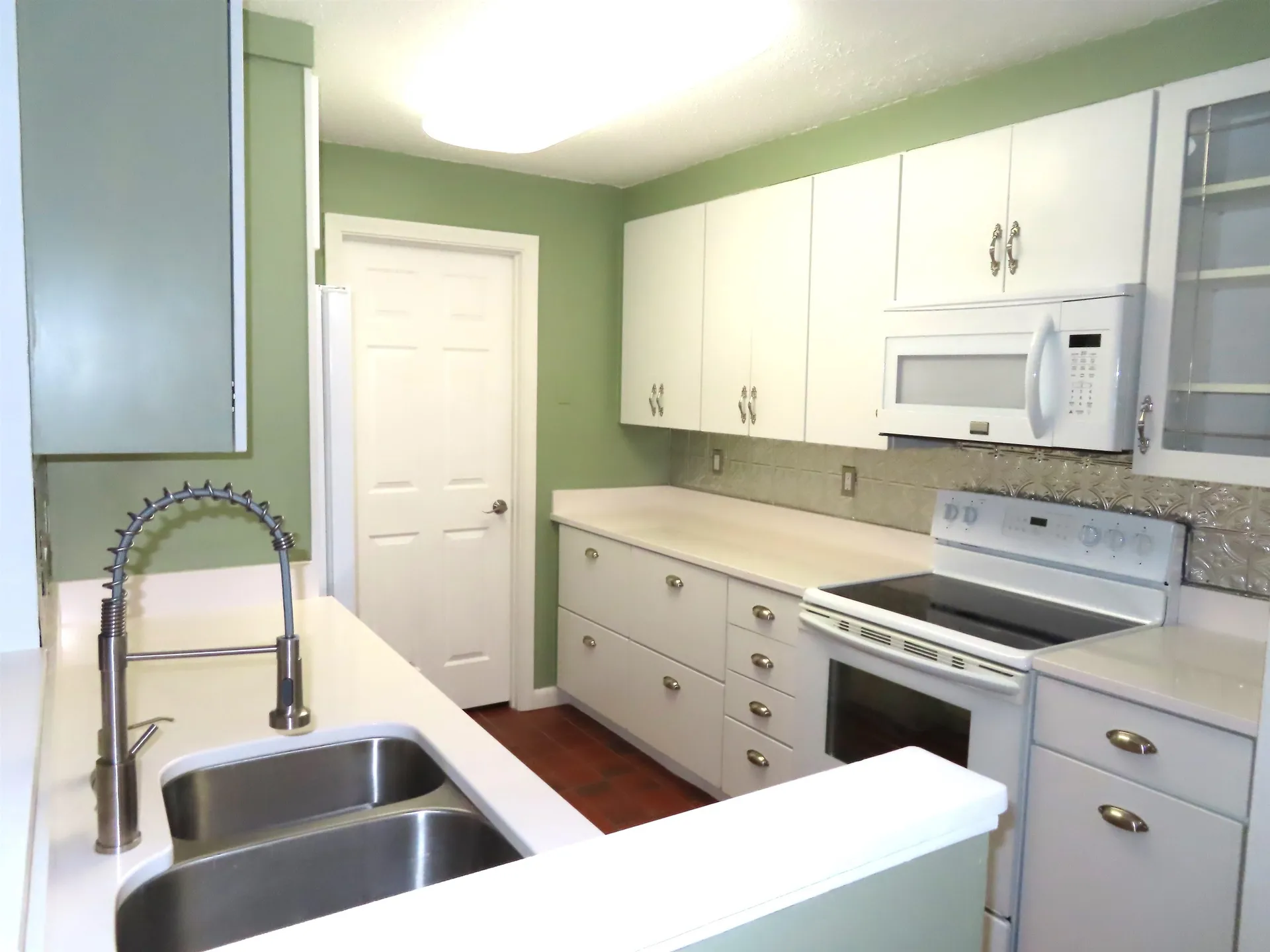 29 Windsor Court Keene NH 03431