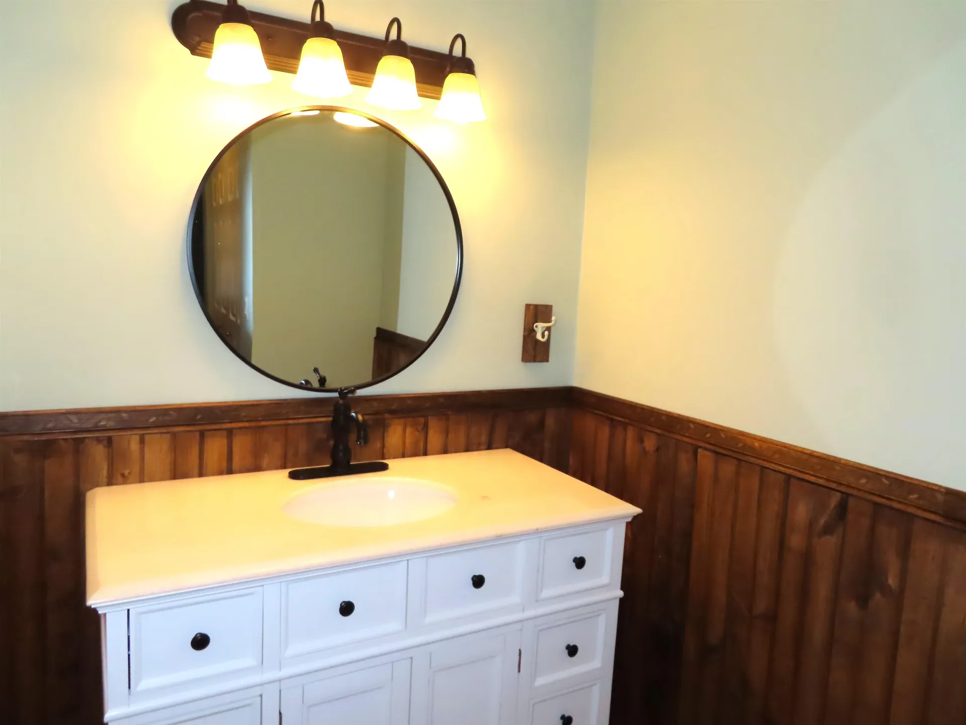 29 Windsor Court Keene NH 03431