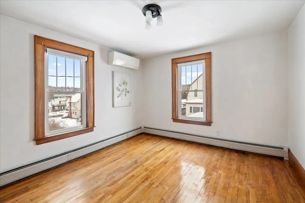 11 Hilltop Avenue Barre City VT 05641