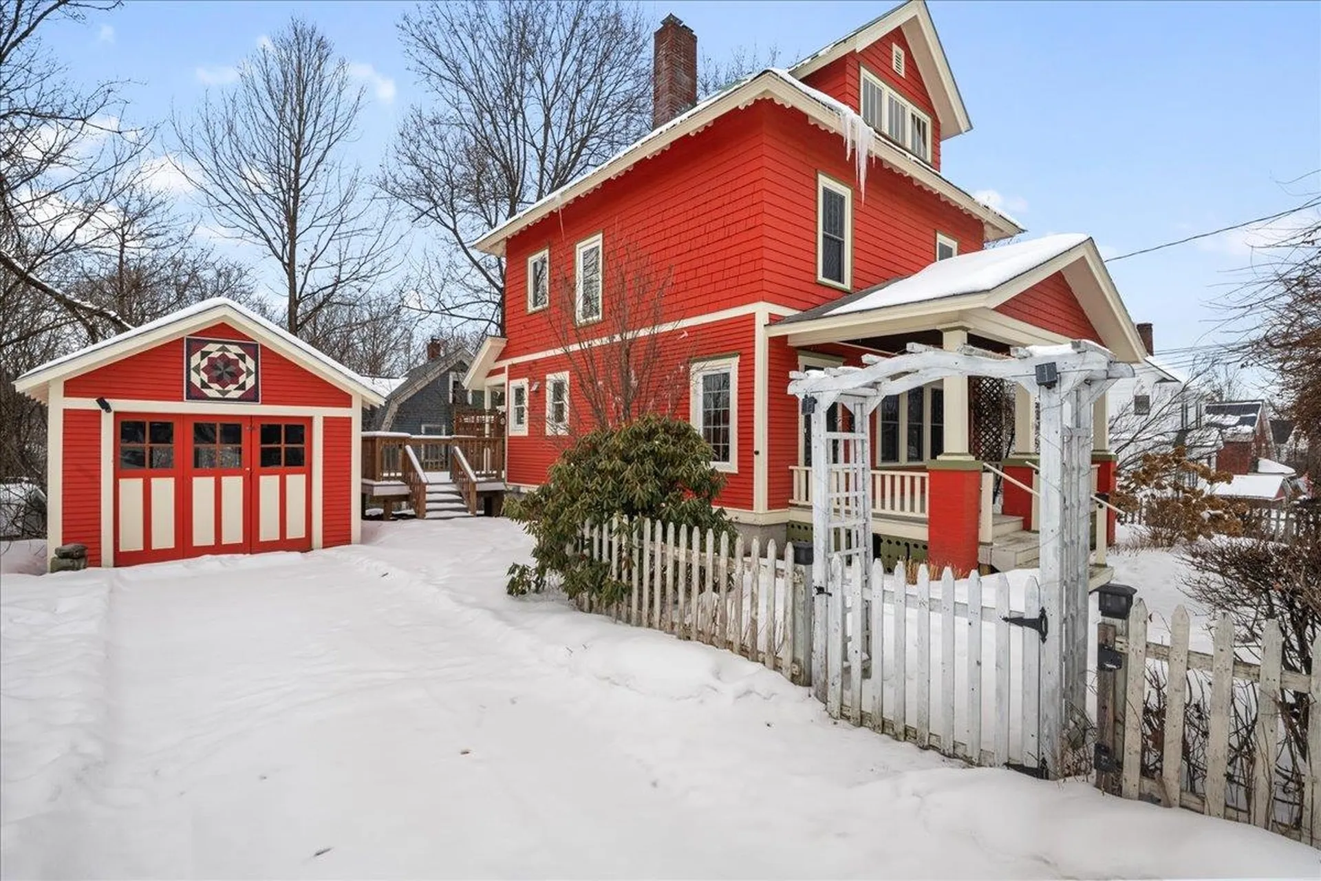 11 Hilltop Avenue Barre City VT 05641