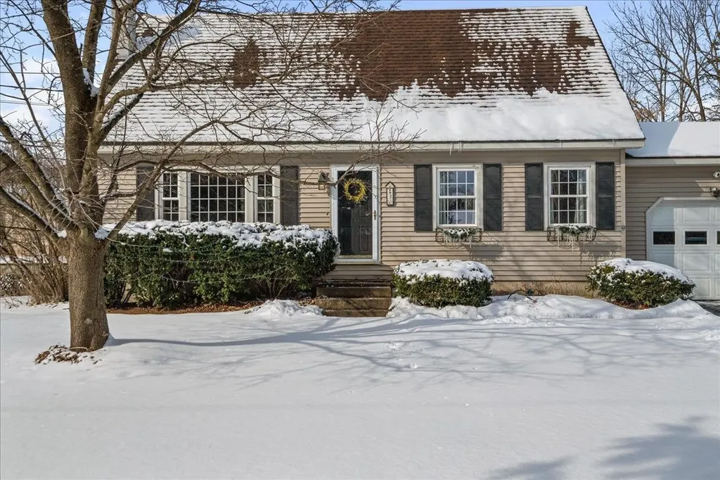 3 South Street Lane Essex Junction VT 05452