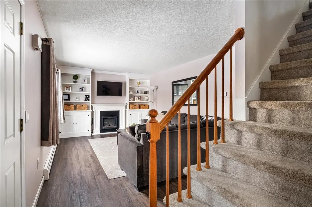 3 South Street Lane Essex Junction VT 05452