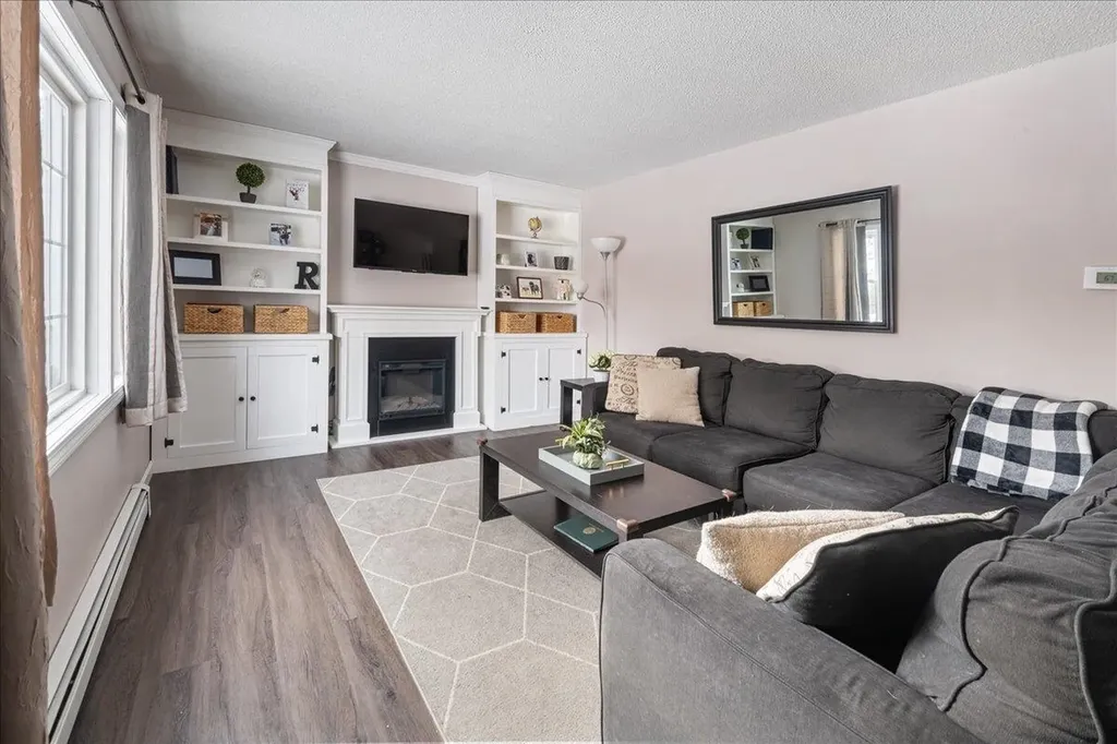 3 South Street Lane Essex Junction VT 05452